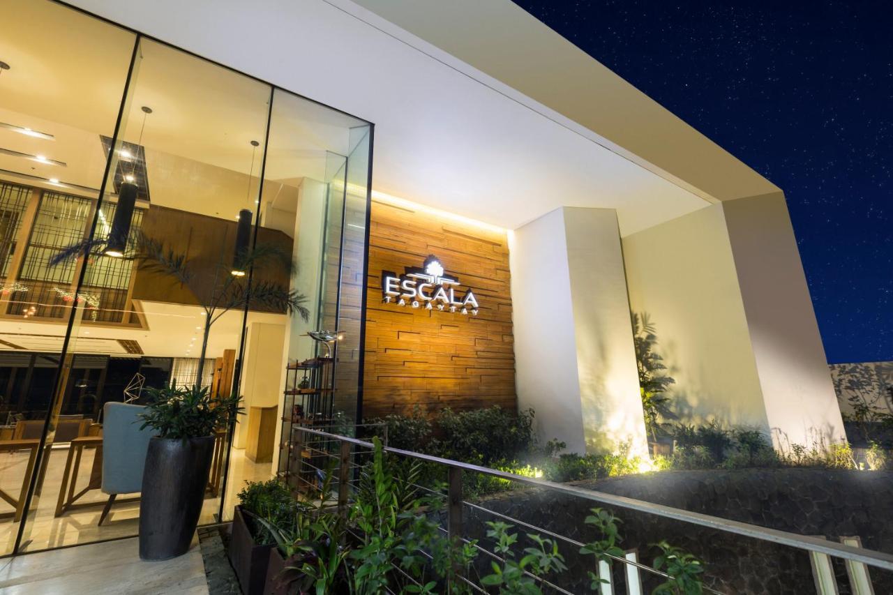 Escala Tagaytay Hotel Tagaytay City Exterior photo