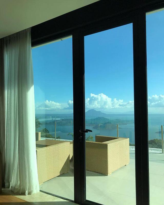Escala Tagaytay Hotel Tagaytay City Exterior photo