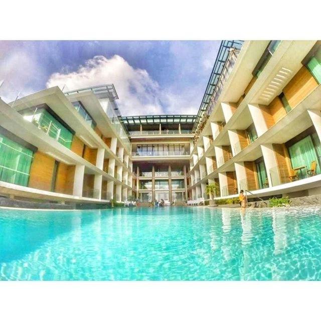 Escala Tagaytay Hotel Tagaytay City Exterior photo