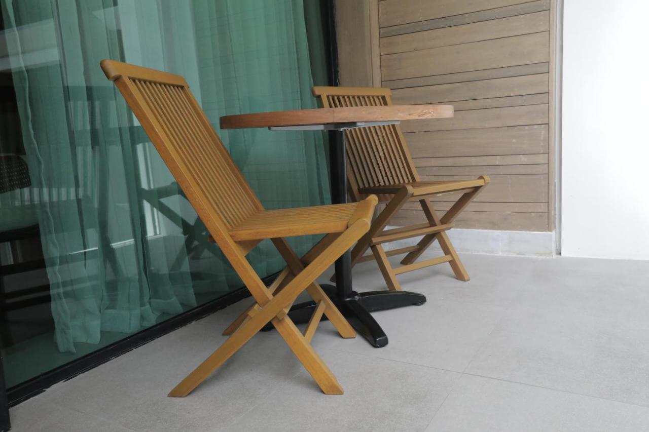 Escala Tagaytay Hotel Tagaytay City Exterior photo
